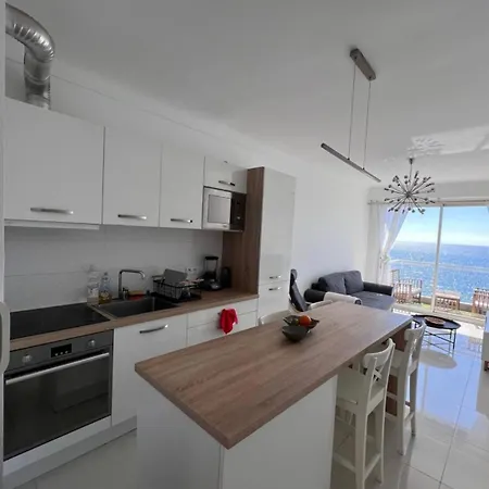 Апартаменты Appartement Vue Mer - Promenade Des Anglais Ницца