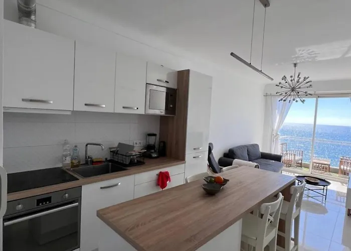 Апартаменты Appartement Vue Mer - Promenade Des Anglais Ницца